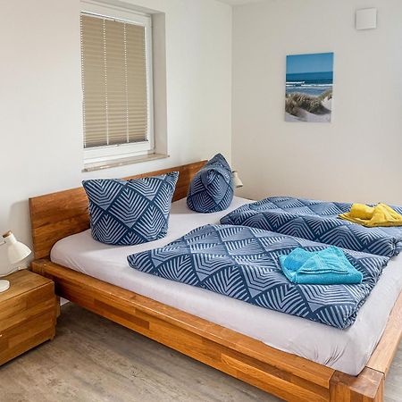 Ferienwohnung Sundueberblick - 150 Meter Zum Strand Altefahr Bagian luar foto